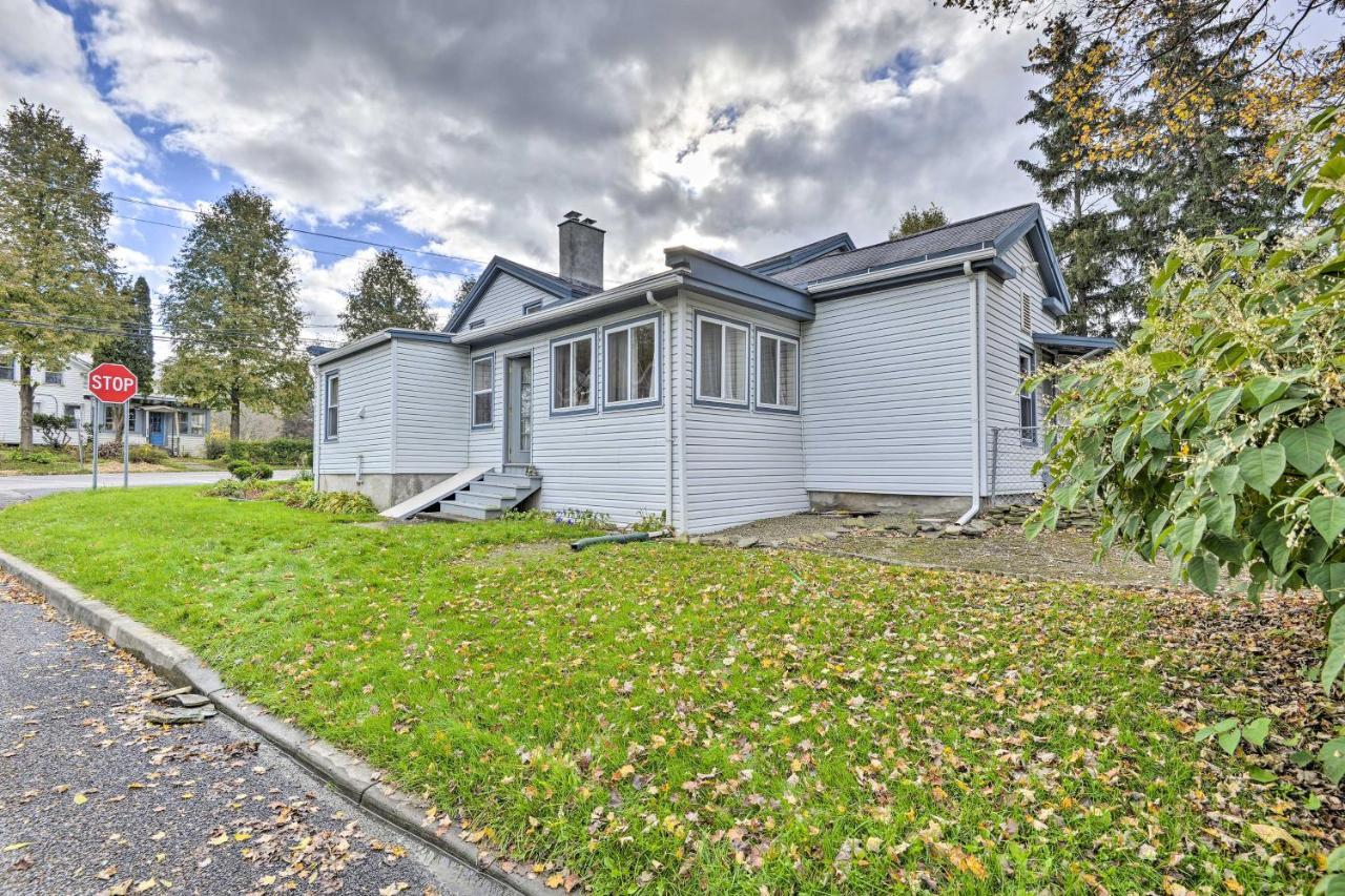Spacious Home By Finger Lakes And Watkins Glen! Burdett Zewnętrze zdjęcie